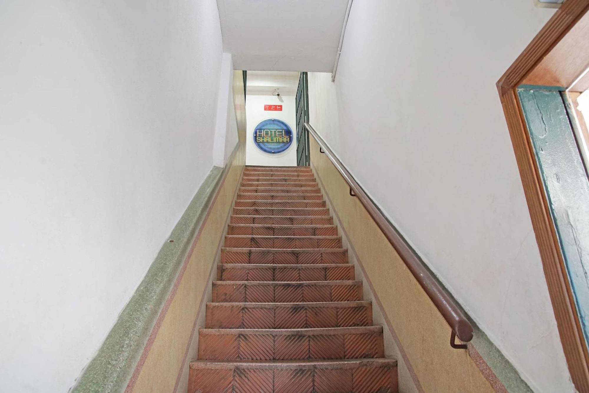 Oyo 89562 Hotel Shalimar Kuala Lumpur Exteriör bild